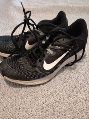 Nike Black & White Running Shoes